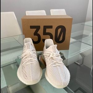Yeezys Boost 350 V2 Bone/Pure Oat